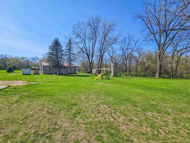 10726 W County Road K Road, Beloit, WI 53511