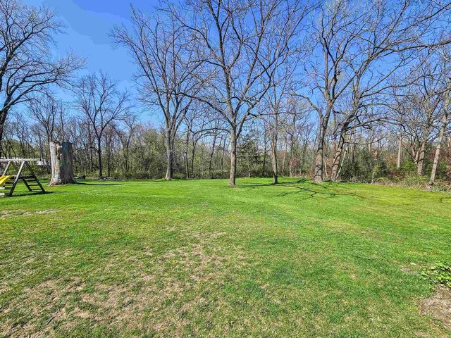 10726 W County Road K Road, Beloit, WI 53511
