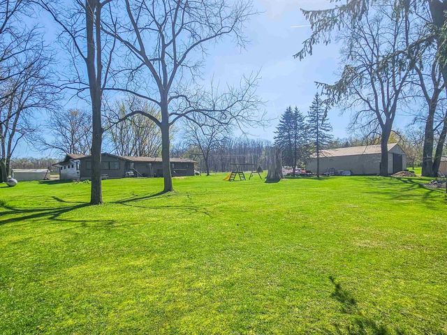 10726 W County Road K Road, Beloit, WI 53511