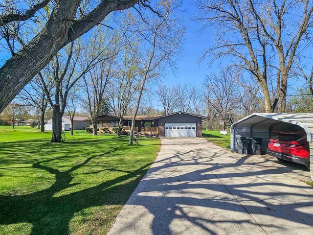 10726 W County Road K Road, Beloit, WI 53511