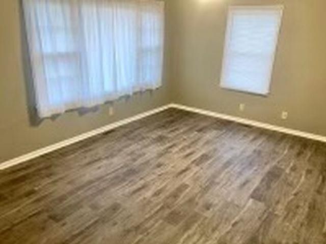 1531 Bachtold Ave, Salina, KS 67401