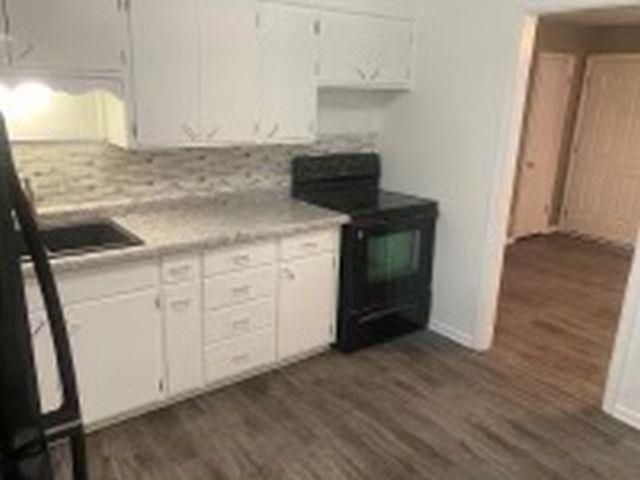 1531 Bachtold Ave, Salina, KS 67401