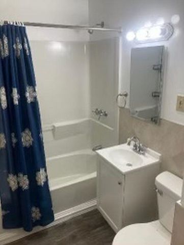 1531 Bachtold Ave, Salina, KS 67401