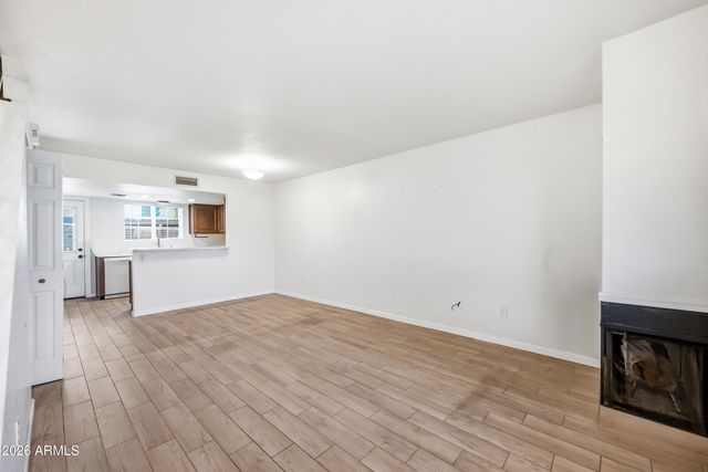 9831 S 48TH Way 5, Phoenix, AZ 85044