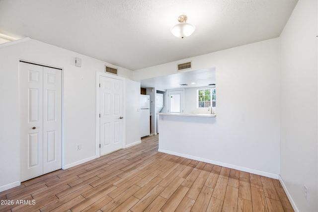 9831 S 48TH Way 5, Phoenix, AZ 85044