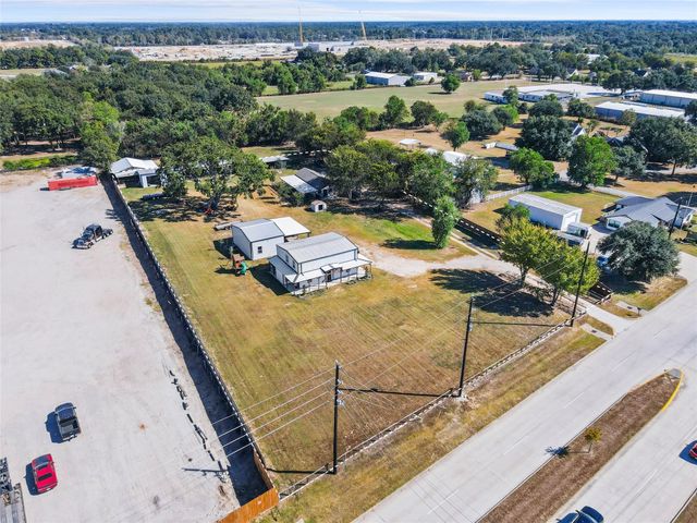 18014 Mueschke Road, Cypress, TX 77433