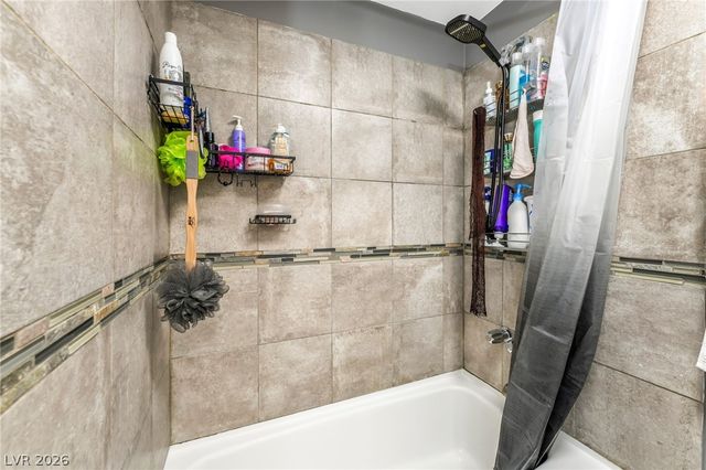 3809 Pecan Lane, Las Vegas, NV 89115