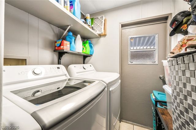 3809 Pecan Lane, Las Vegas, NV 89115