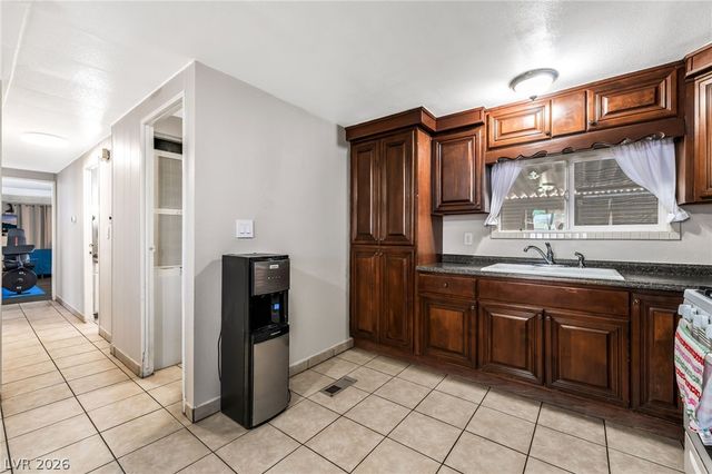 3809 Pecan Lane, Las Vegas, NV 89115