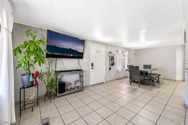 3809 Pecan Lane, Las Vegas, NV 89115