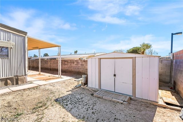 3809 Pecan Lane, Las Vegas, NV 89115