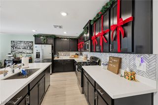 9649 Oliver Hills Avenue, Las Vegas, NV 89143