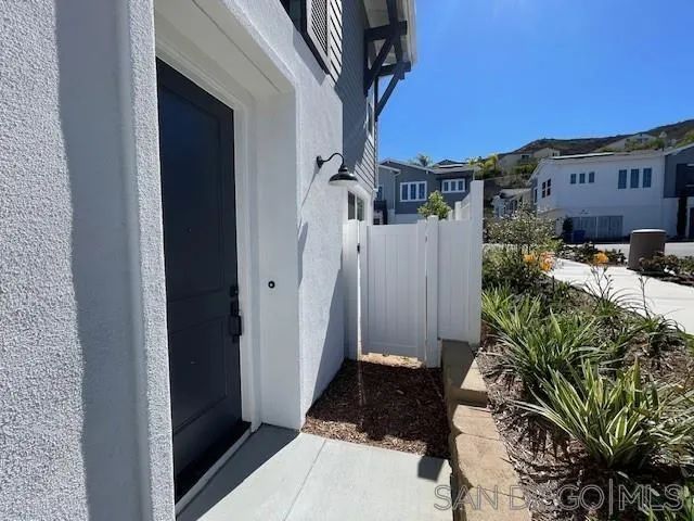 7711 Jasmine Ct., Santee, CA 92071