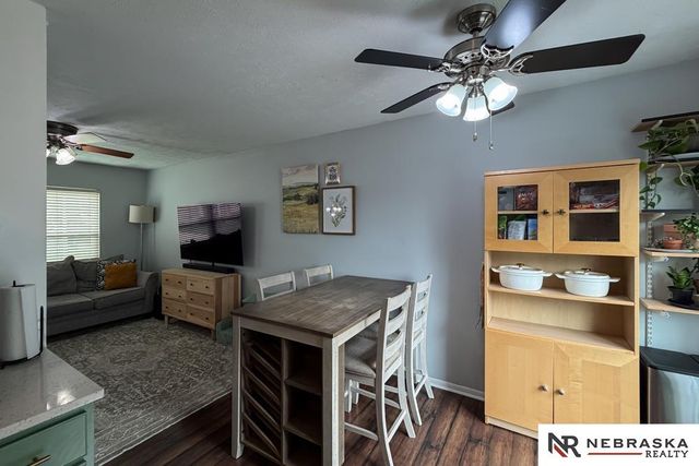 4221 N 131st Street, Omaha, NE 68164
