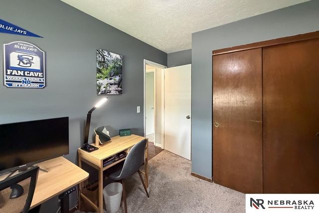 4221 N 131st Street, Omaha, NE 68164