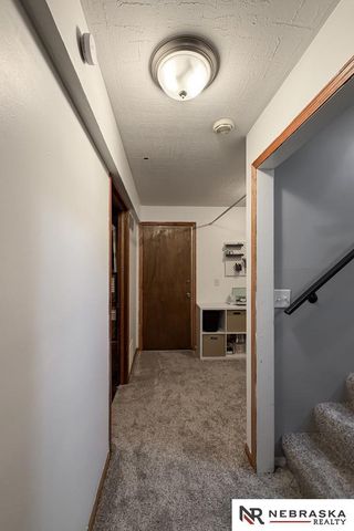 4221 N 131st Street, Omaha, NE 68164