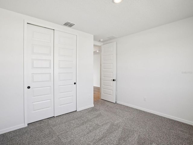 1681 DRAUGHTON DRIVE, Zephyrhills, FL 33541