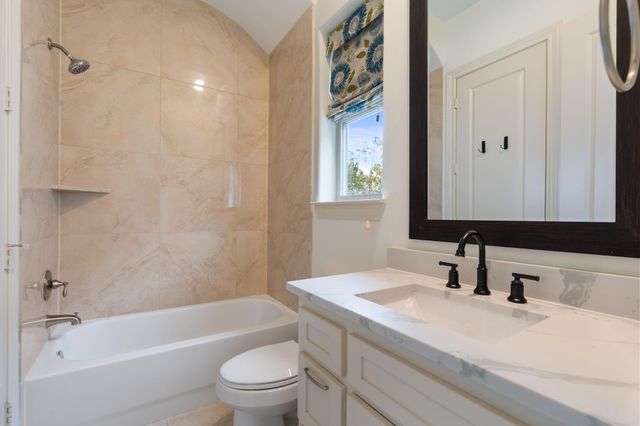 1103 Summer Street, Houston, TX 77007