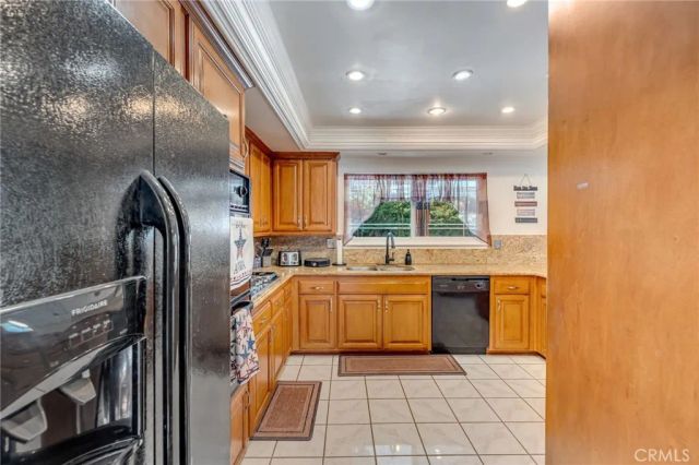 6801 Rycroft Drive, Riverside, CA 92506