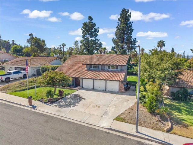 6801 Rycroft Drive, Riverside, CA 92506