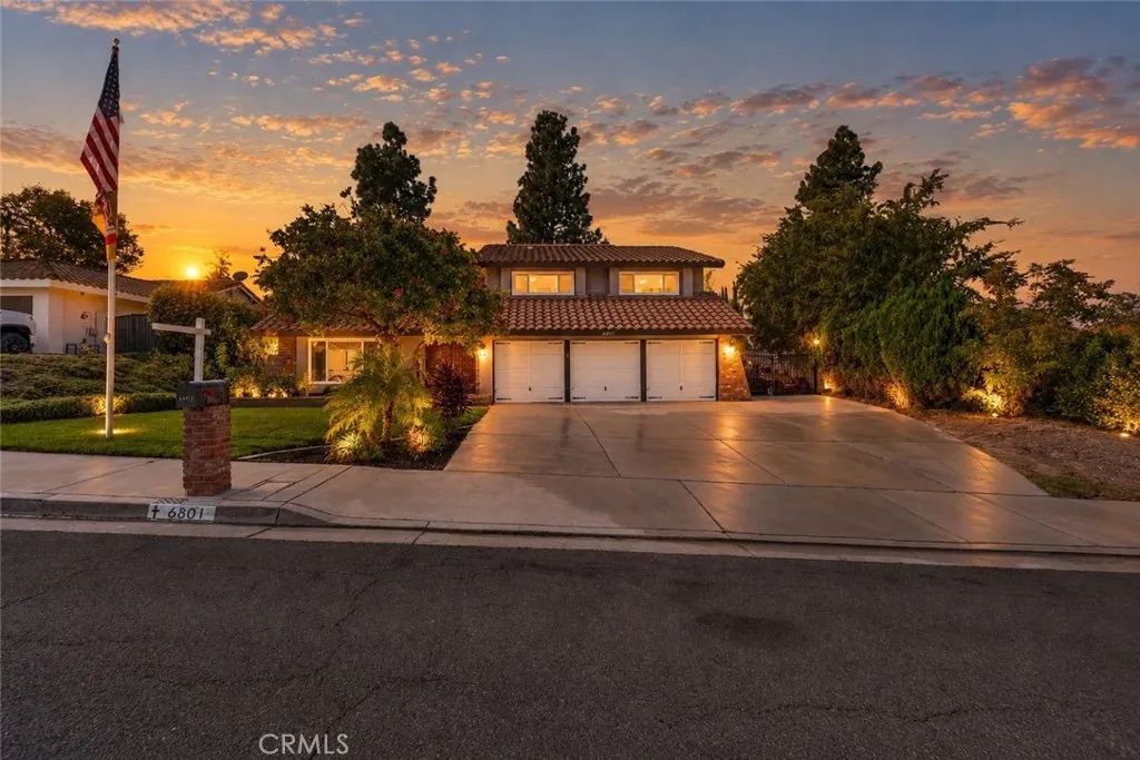 6801 Rycroft Drive, Riverside, CA 92506