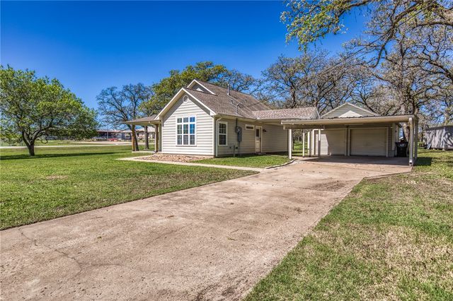 1018 7th Street, Somerville, TX 77879