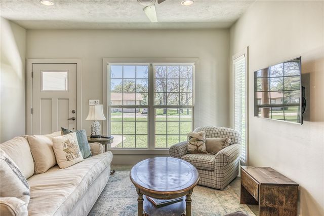 1018 7th Street, Somerville, TX 77879