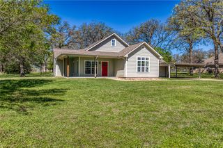 1018 7th Street, Somerville, TX 77879