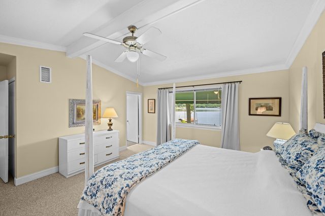 241 FRED COLE LN, Sugar Tree, TN 38380