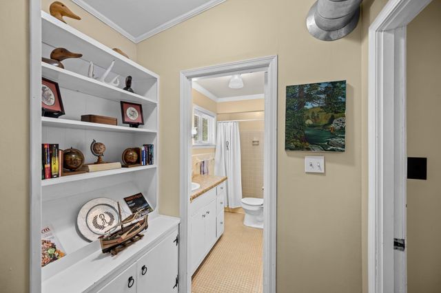 241 FRED COLE LN, Sugar Tree, TN 38380