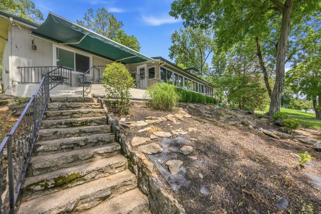 241 FRED COLE LN, Sugar Tree, TN 38380