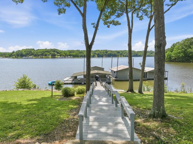 241 FRED COLE LN, Sugar Tree, TN 38380