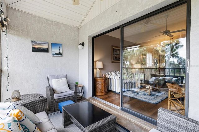 918 CAPRI ISLES BOULEVARD 205, Venice, FL 34292