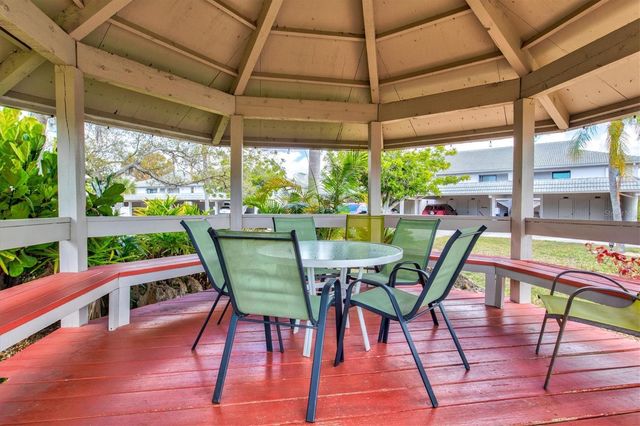 918 CAPRI ISLES BOULEVARD 205, Venice, FL 34292