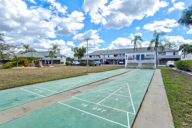 918 CAPRI ISLES BOULEVARD 205, Venice, FL 34292