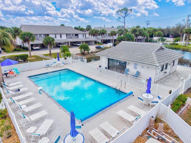 918 CAPRI ISLES BOULEVARD 205, Venice, FL 34292