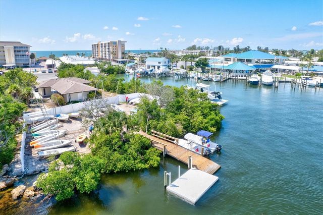 918 CAPRI ISLES BOULEVARD 205, Venice, FL 34292