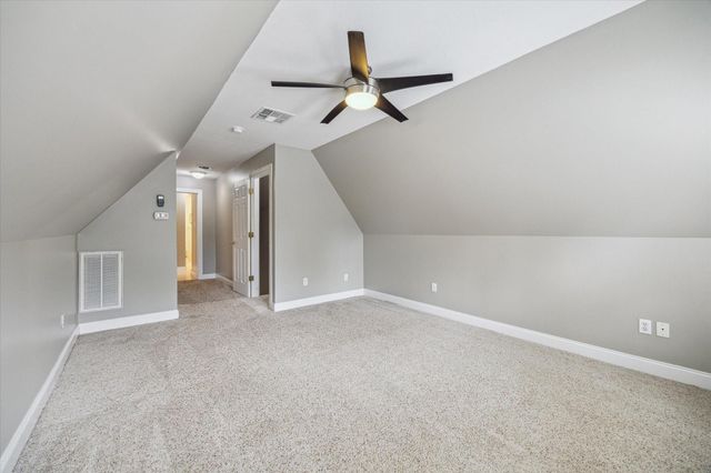 211 W 31st Street, Houston, TX 77018