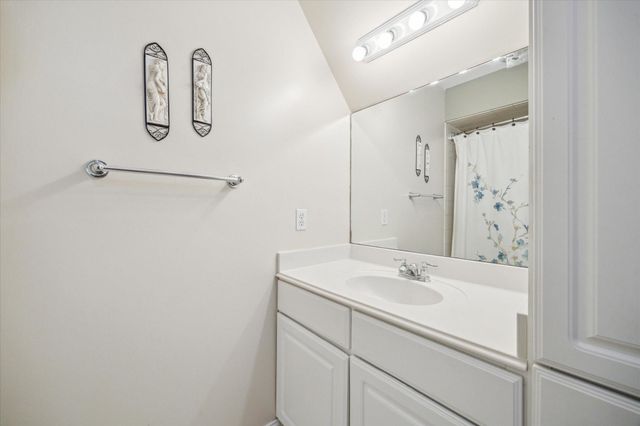 211 W 31st Street, Houston, TX 77018