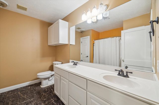 211 W 31st Street, Houston, TX 77018