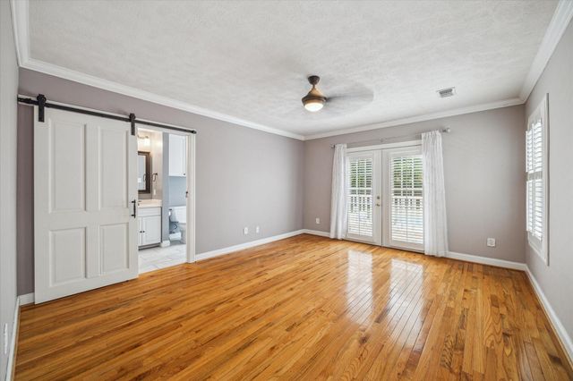 211 W 31st Street, Houston, TX 77018