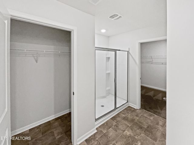 8125 Dennis Fox Lane, Knoxville, TN 37938