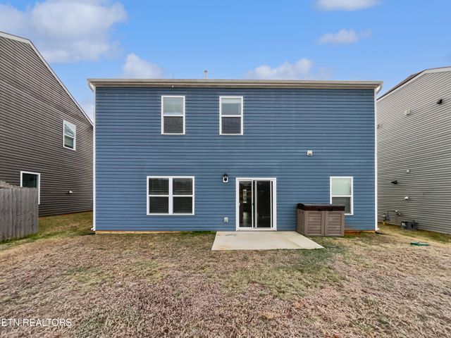 8125 Dennis Fox Lane, Knoxville, TN 37938