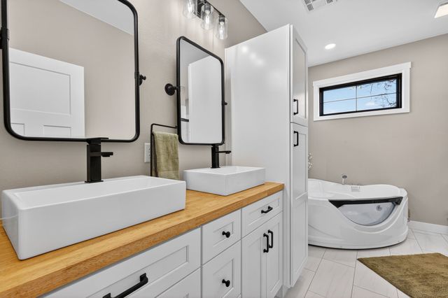 201 Private Road 4296, Clifton, TX 76634