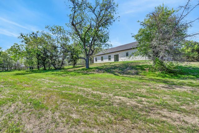201 Private Road 4296, Clifton, TX 76634