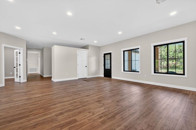 201 Private Road 4296, Clifton, TX 76634