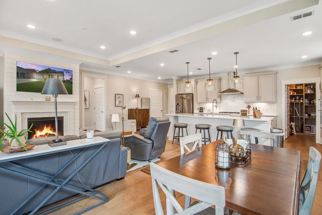 311 Autumn Azalea Way, Summerville, SC 29486