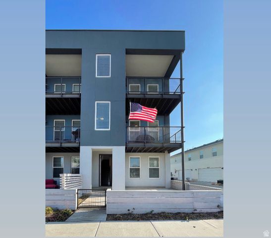 5261 W BOWSTRING WAY, South Jordan, UT 84009