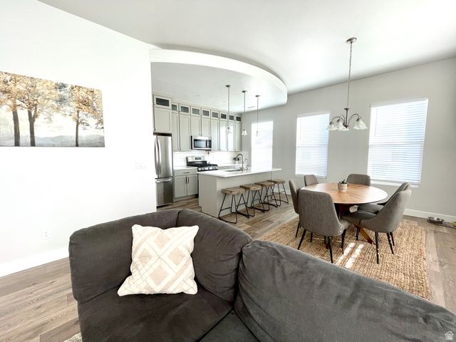 5261 W BOWSTRING WAY, South Jordan, UT 84009