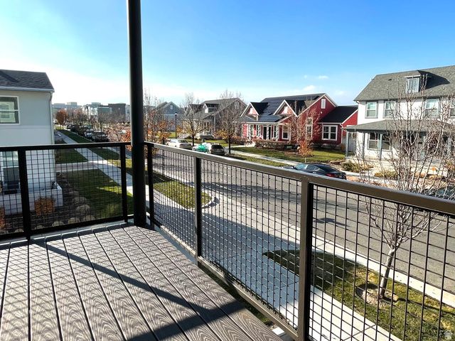 5261 W BOWSTRING WAY, South Jordan, UT 84009